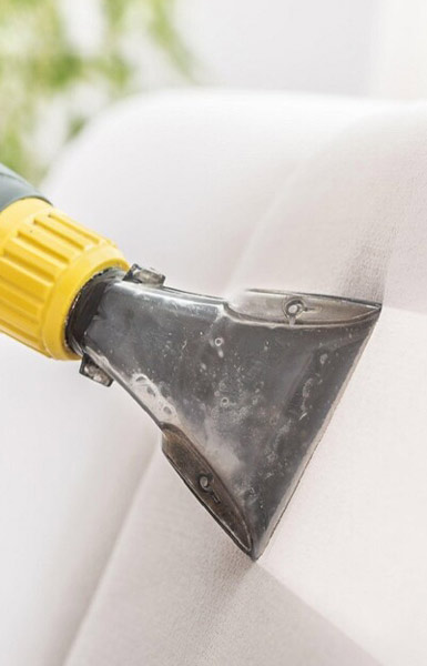 Leke Çıkarmada Etkili Yıkama Koltuk Teknikleri